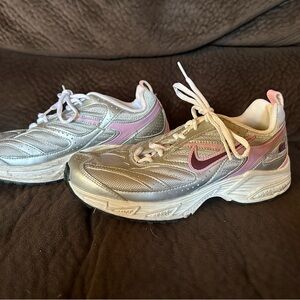 Super stylish Nike Silver & Pink Athletic Shoes, Youth size 5Y - Women’s size 7
